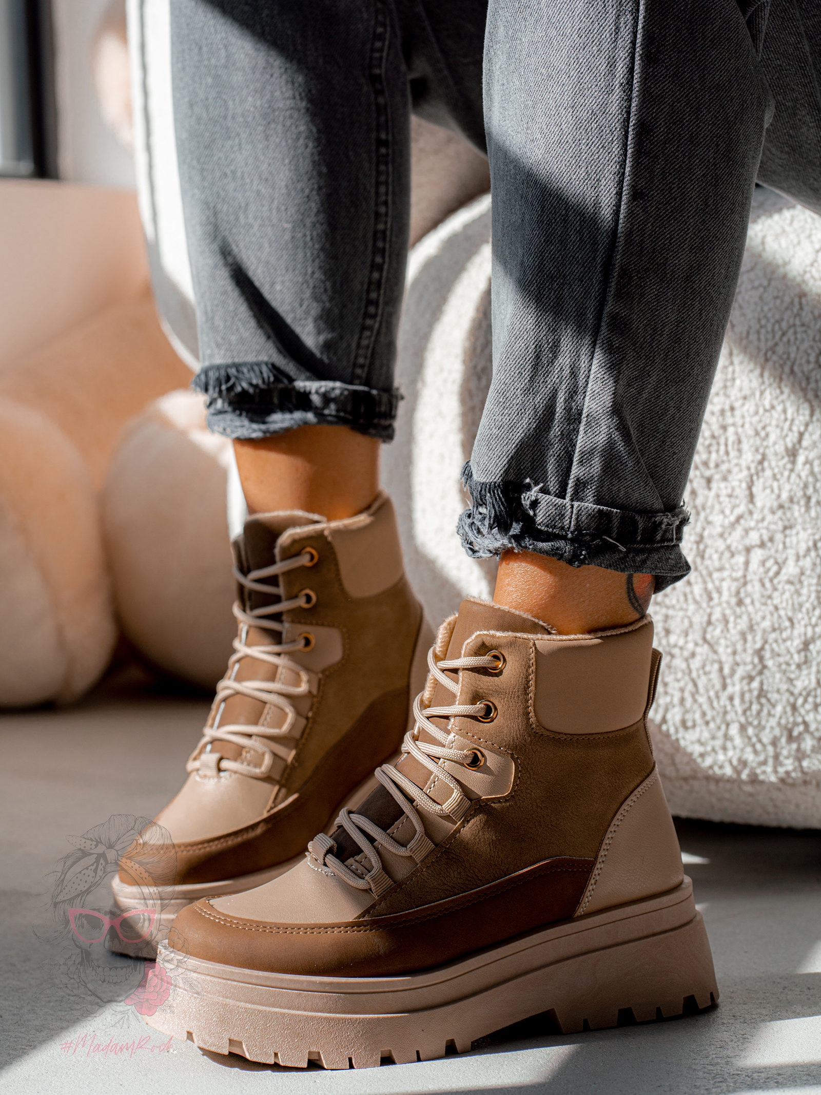 Botki trapery Madam Plum beżowe