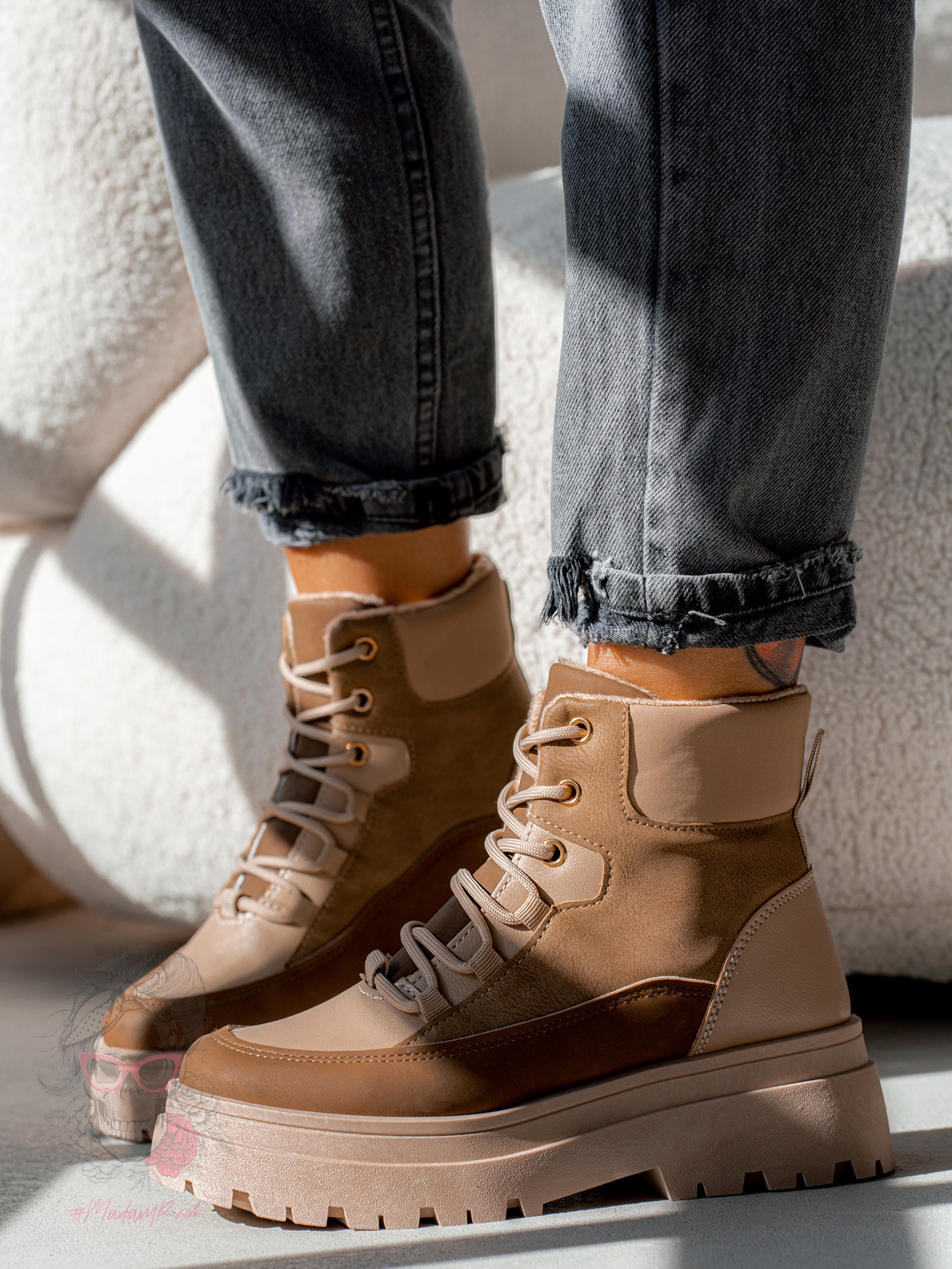 Botki trapery Madam Plum beżowe