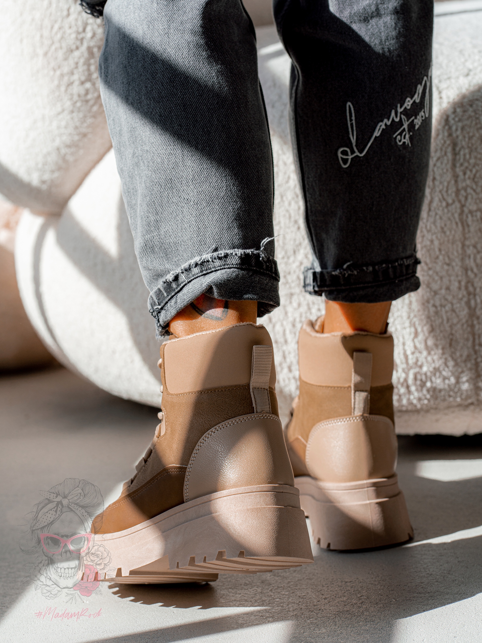 Botki trapery Madam Plum beżowe