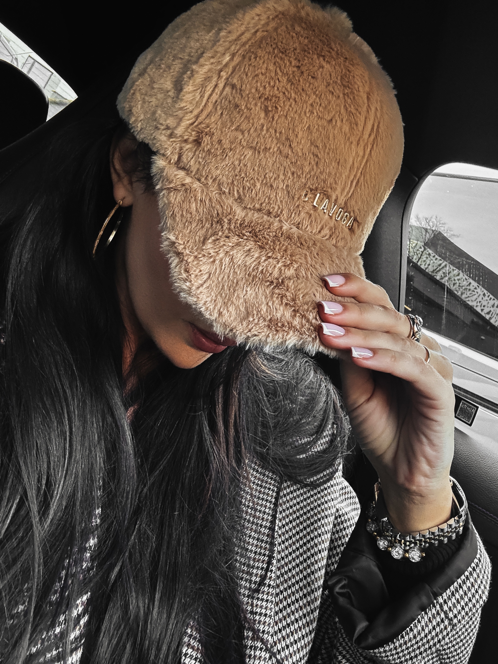 Czapka z futerkiem Giza Ola Voga c.beżowa