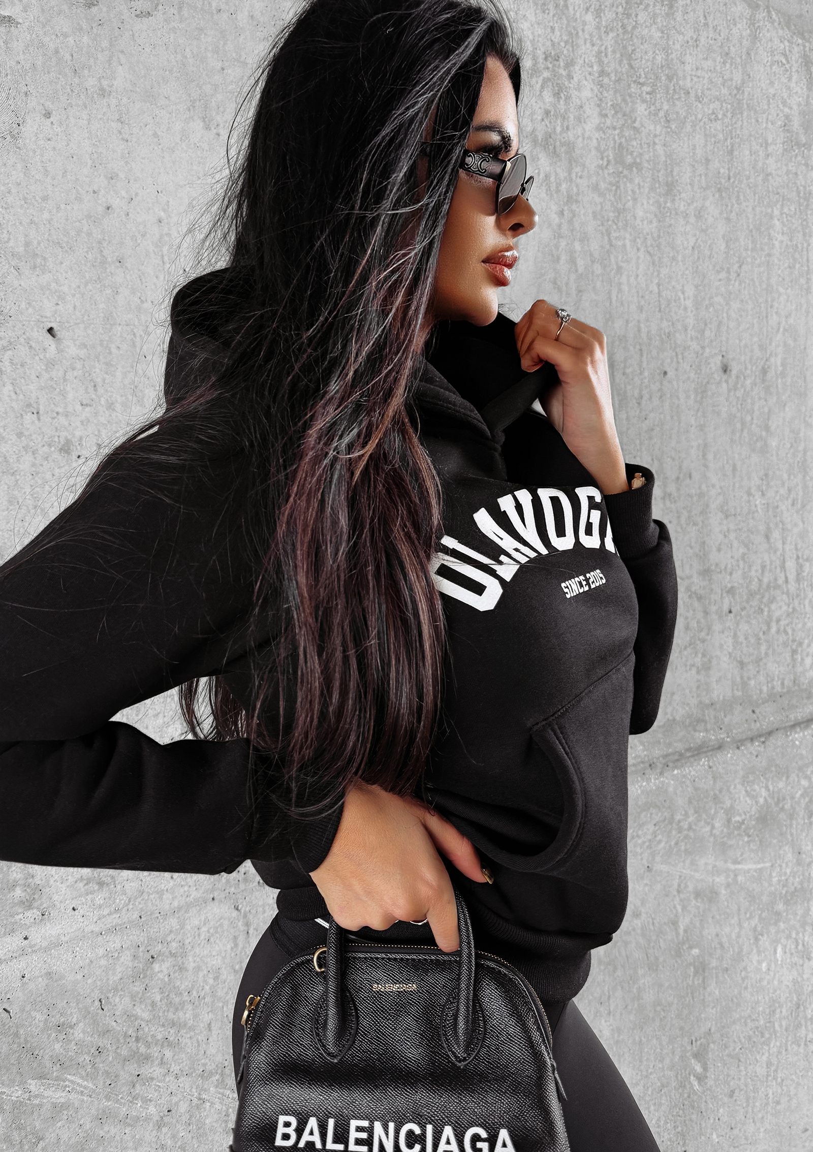 Bluza z kapturem MAKI OLAVOGA czarna