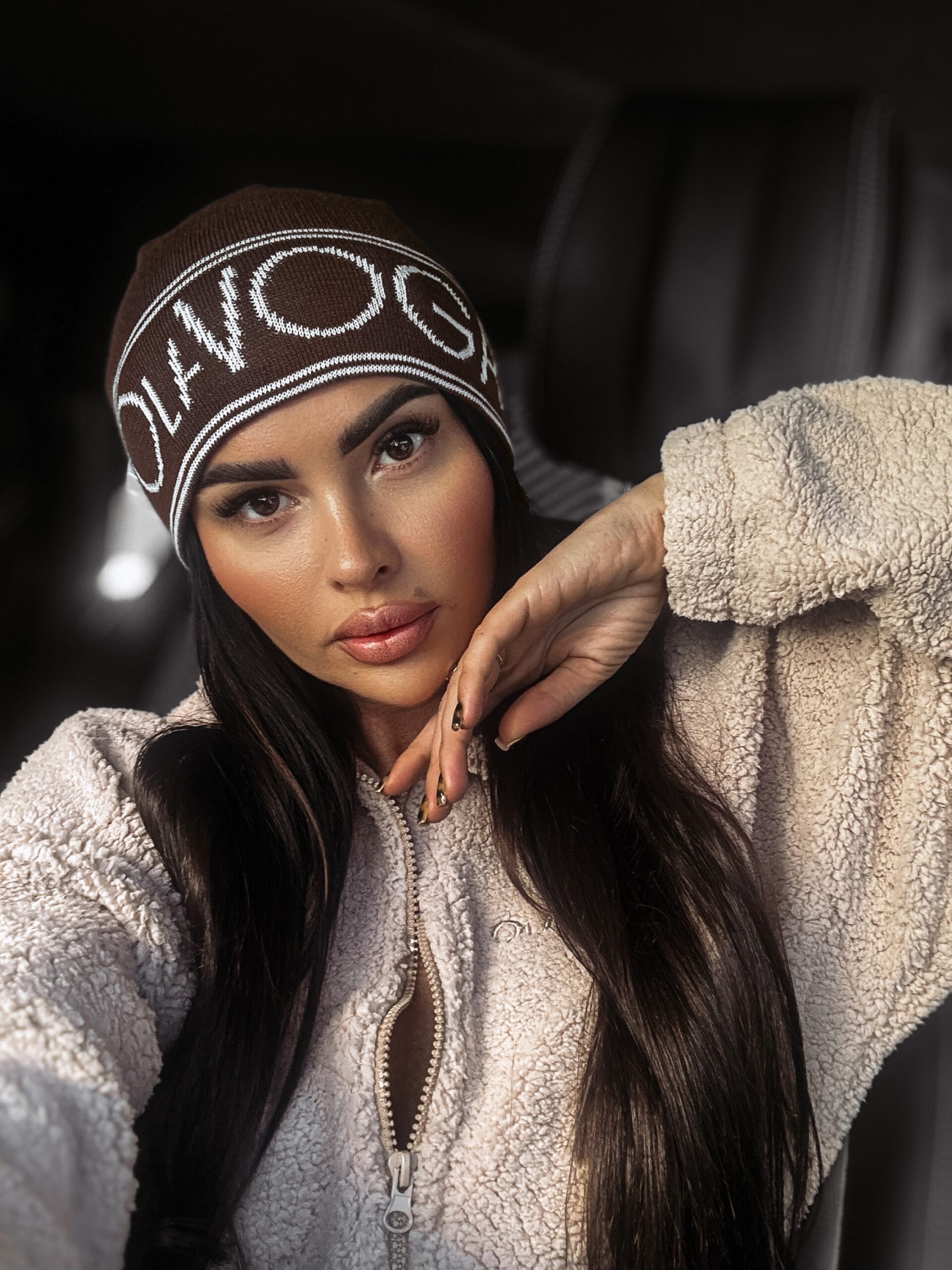 Czapka damska VIR OLAVOGA czekolada Czapka damska VIR OLAVOGA czekolada