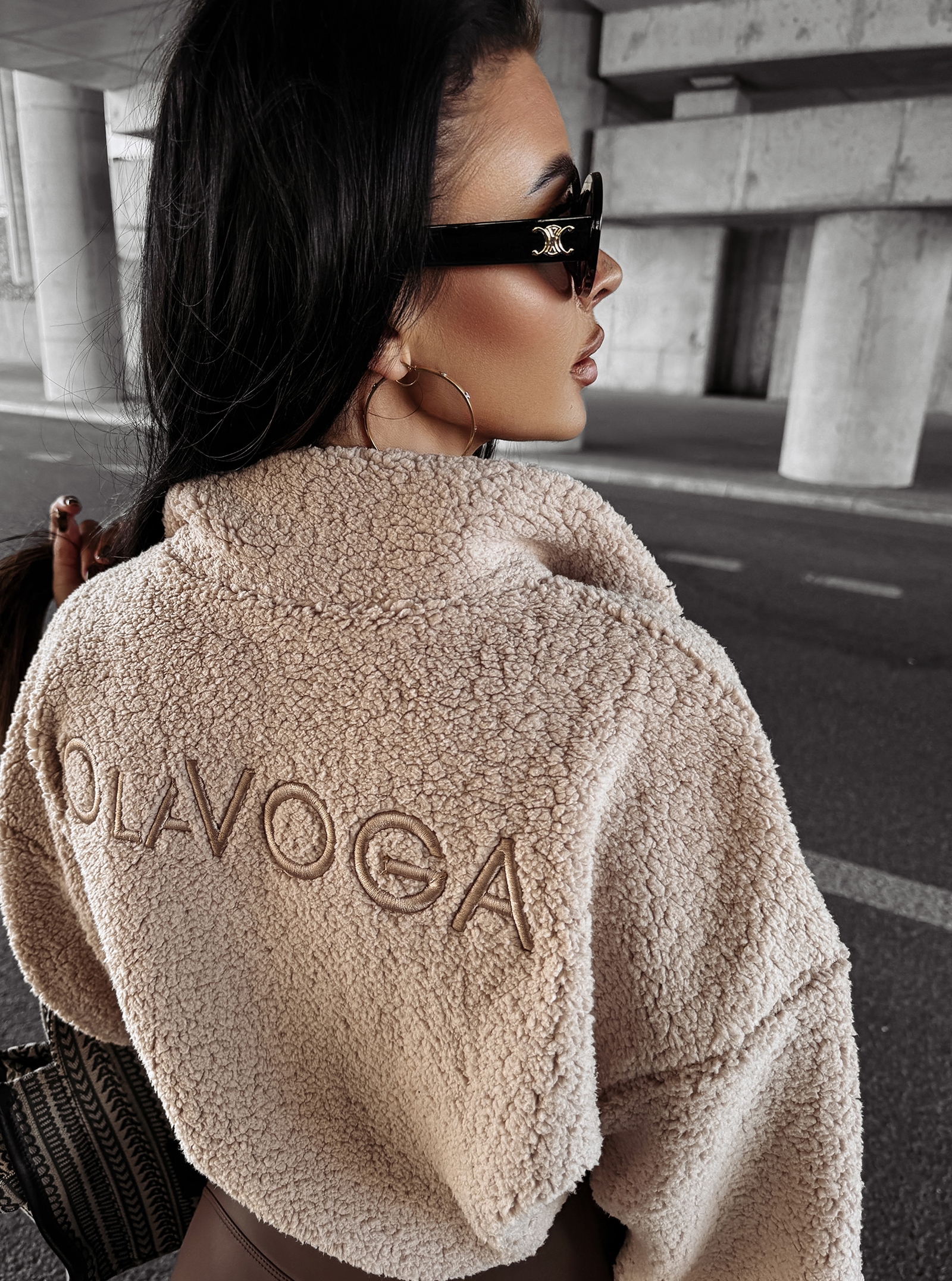 Bluza z baranka PERCHA OLAVOGA beżowa Bluza z baranka PERCHA OLAVOGA beżowa