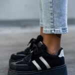 Buty sportowe z barankiem Madam Messo czarne