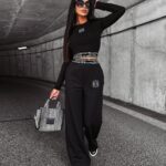 Bluzka dopasowana DOLLY OLAVOGA czarny