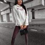 Bluza hoodie HATIA OLAVOGA ecru