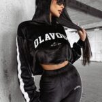 Komplet welurowy HANA OLAVOGA czarny