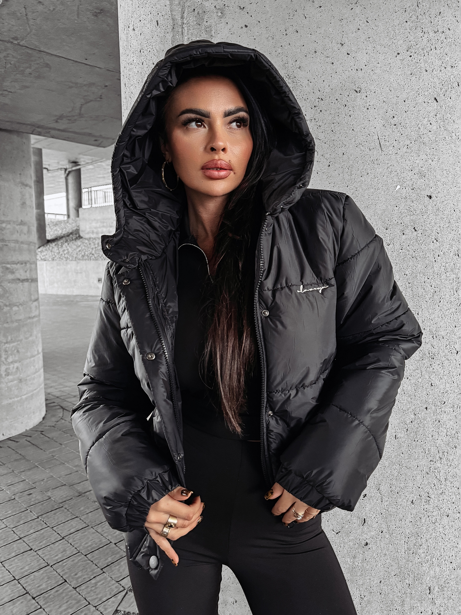 Kurtka pikowana WESTIA OLAVOGA czarna