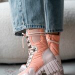 Trapery lakierowane Rock Cocoon pudrowy