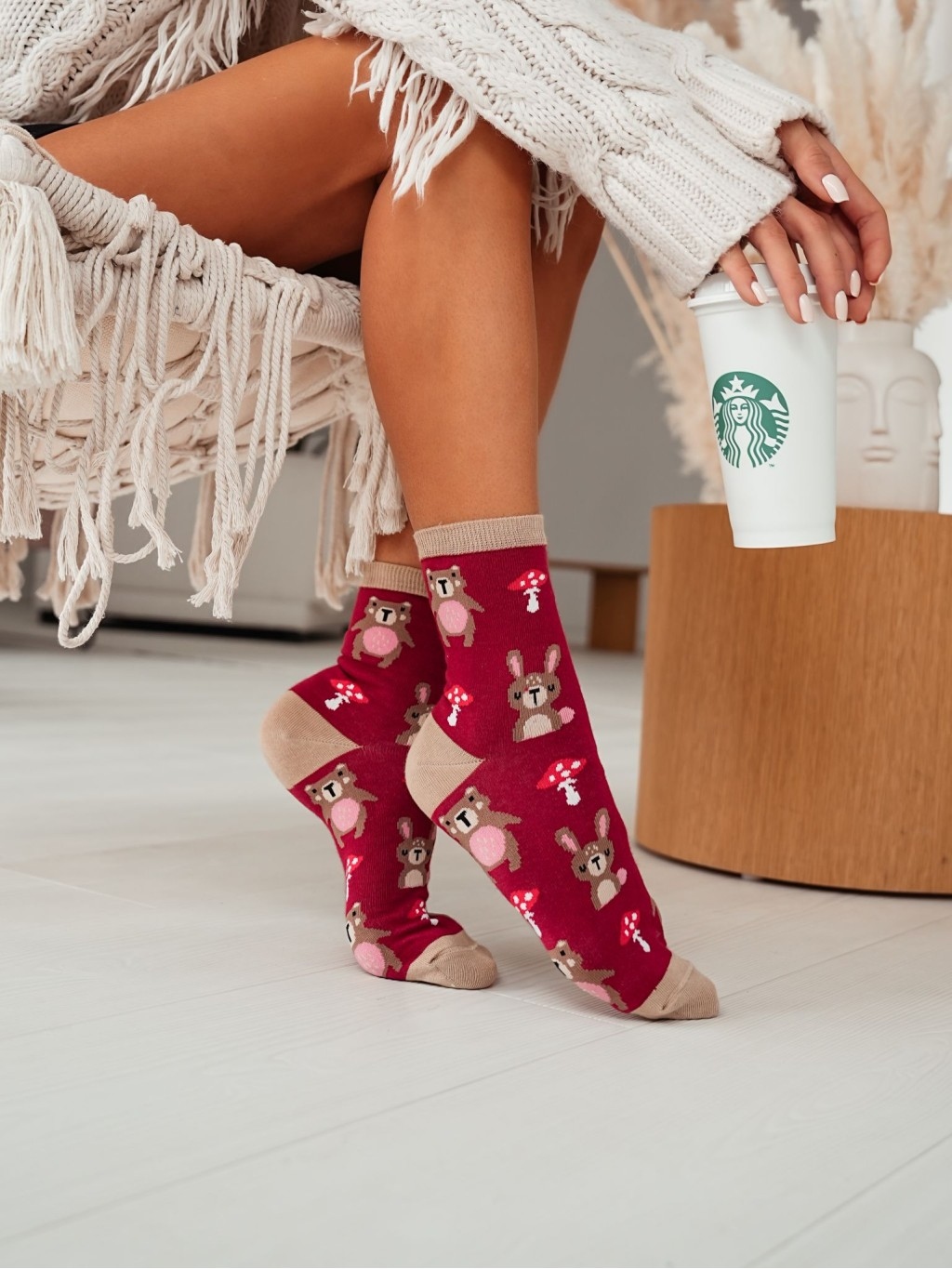 Skarpetki kolorowe z muchomorami bordowe Skarpetki kolorowe z muchomorami bordowe