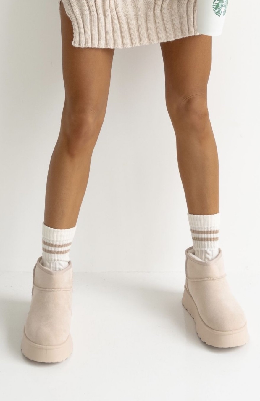 Skarpetki plecione w warkocz ecru
