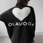 Sweter damski oversize serce Ella Ola Voga czarny