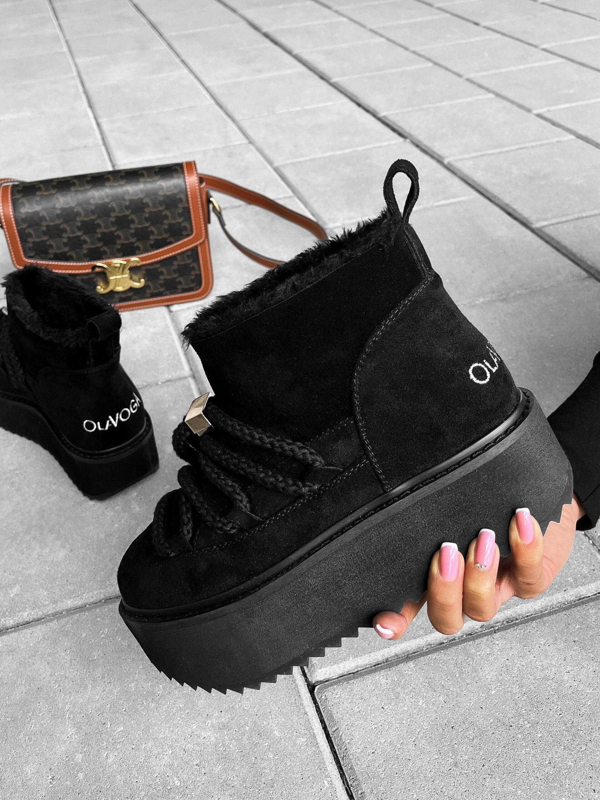 Śniegowce damskie GRANDA OLAVOGA czarne