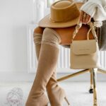 Kozaki skarpety Madam Fangso beżowe