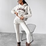 Komplet damski welurowy SAMETI OLAVOGA ecru