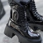 Botki lakierowane na grubej podeszwie Rock Raker czarne