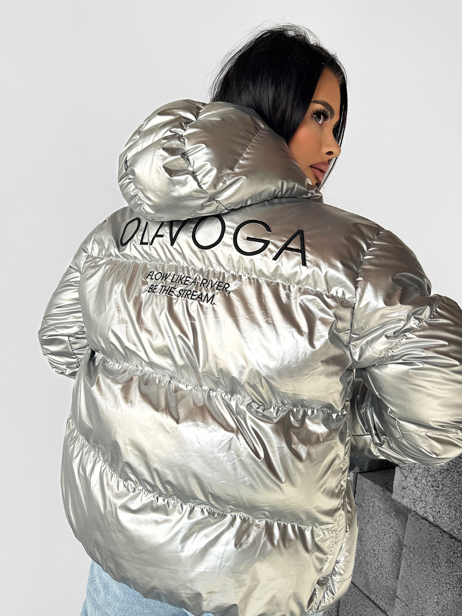 PRZEDSPRZEDAŻ Kurtka damska bomber jacket FAIRBANKS OLAVOGA srebrna