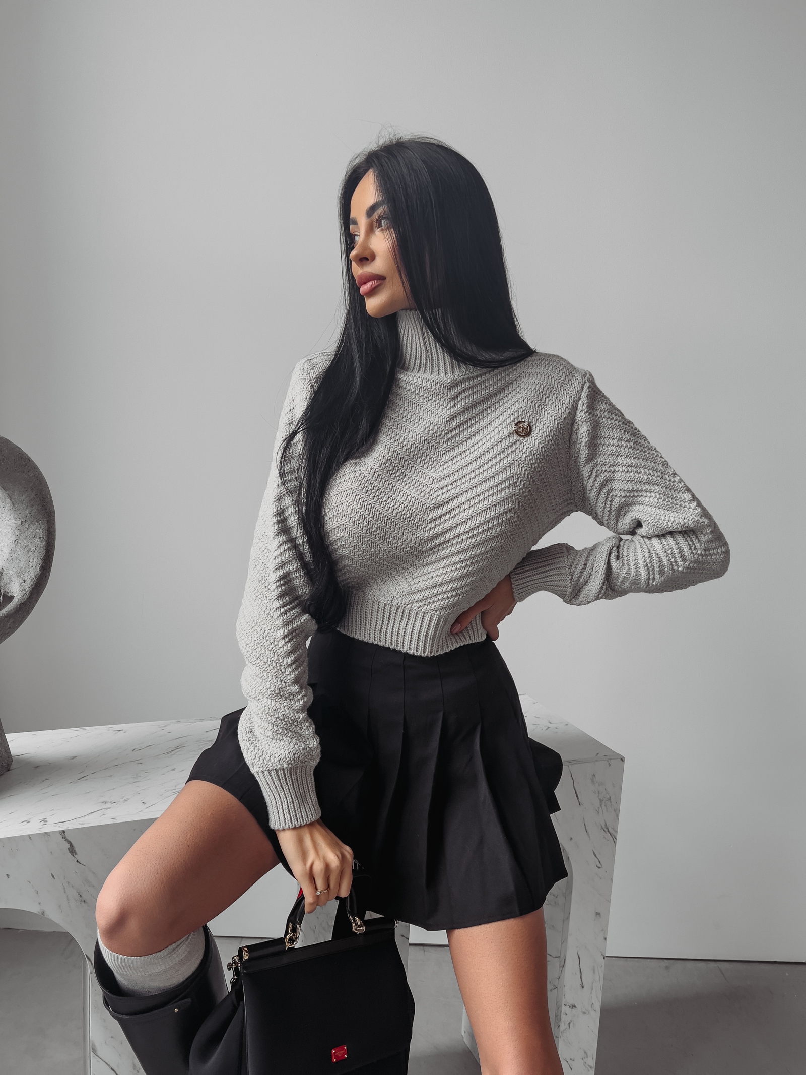 Sweter damski dzianinowy Emmie Ola Voga j.szary Sweter damski dzianinowy Emmie Ola Voga j.szary