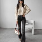 Sweter krótki z golfem Leila Ola Voga beżowy