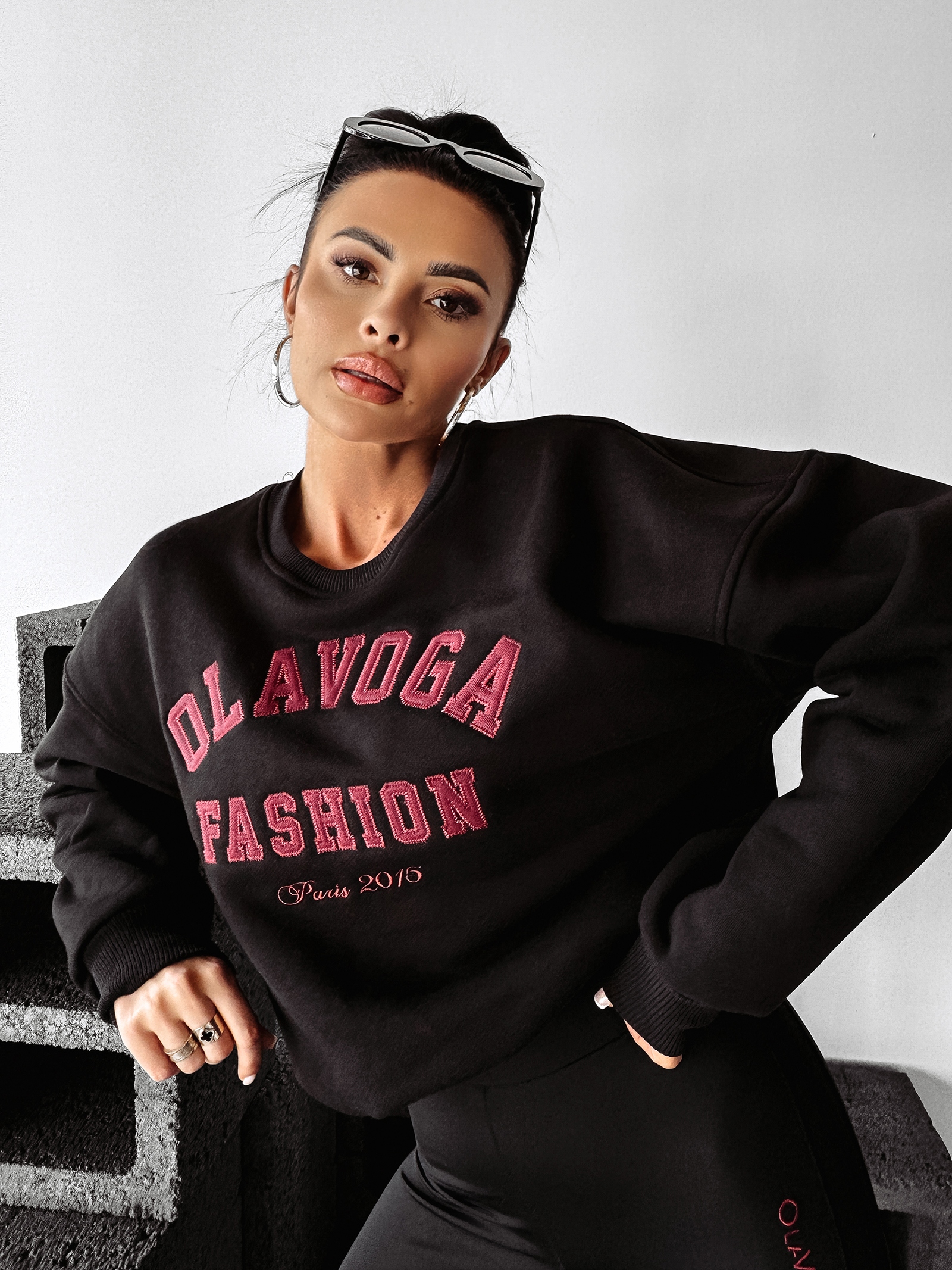 Bluza ocieplana MARIGOLD OLAVOGA czarna Bluza ocieplana MARIGOLD OLAVOGA czarna