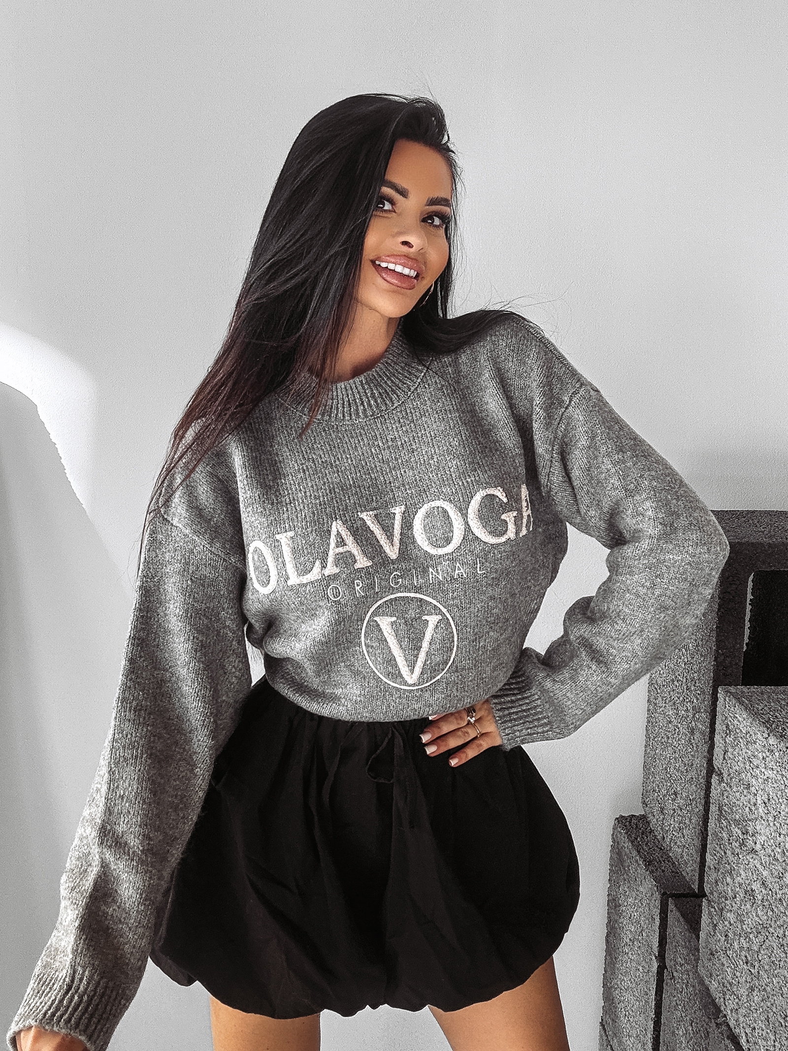 Sweter logowany STINE OLAVOGA szary