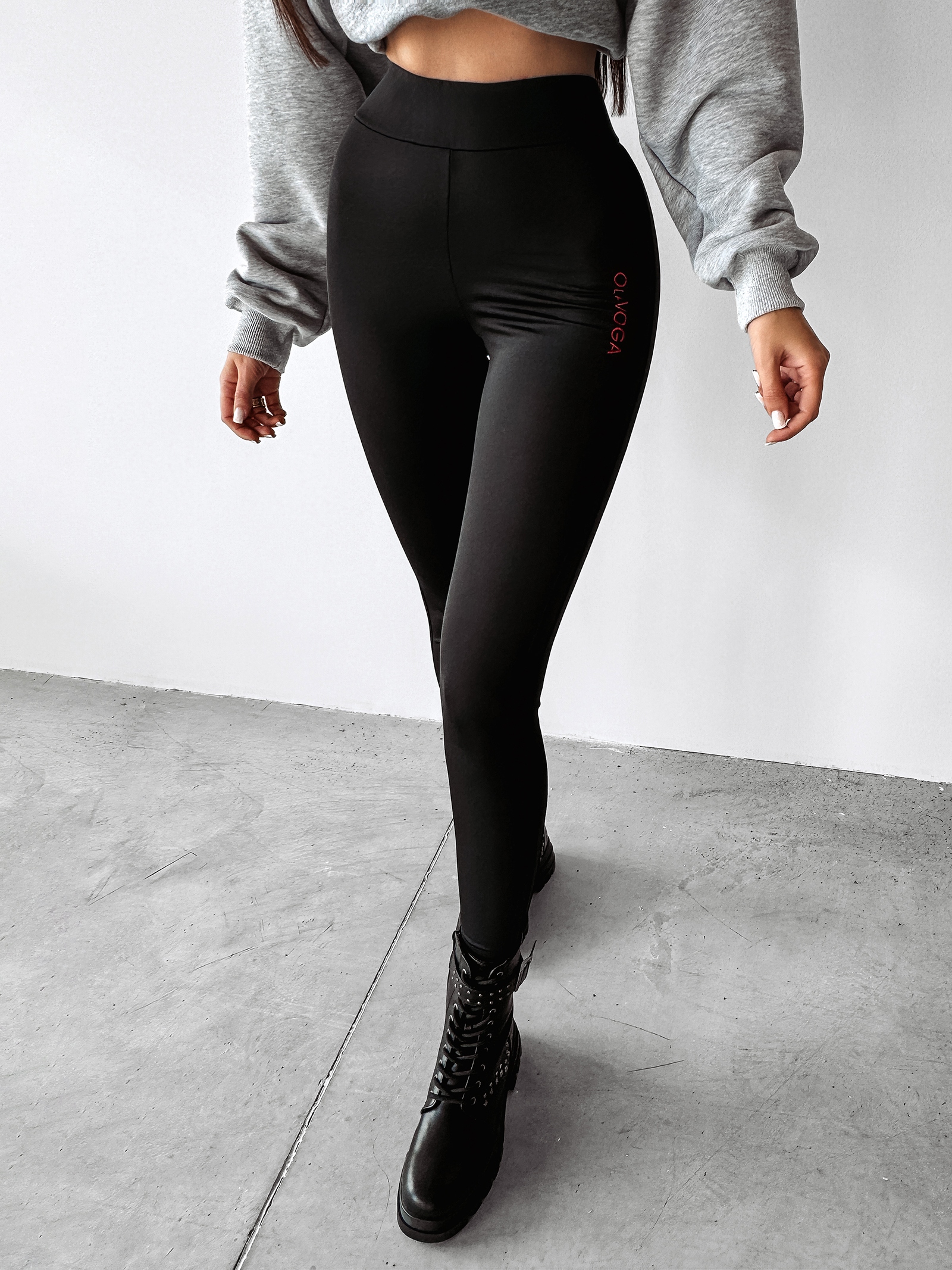 Legginsy elastyczne CATWALK OLAVOGA czarne