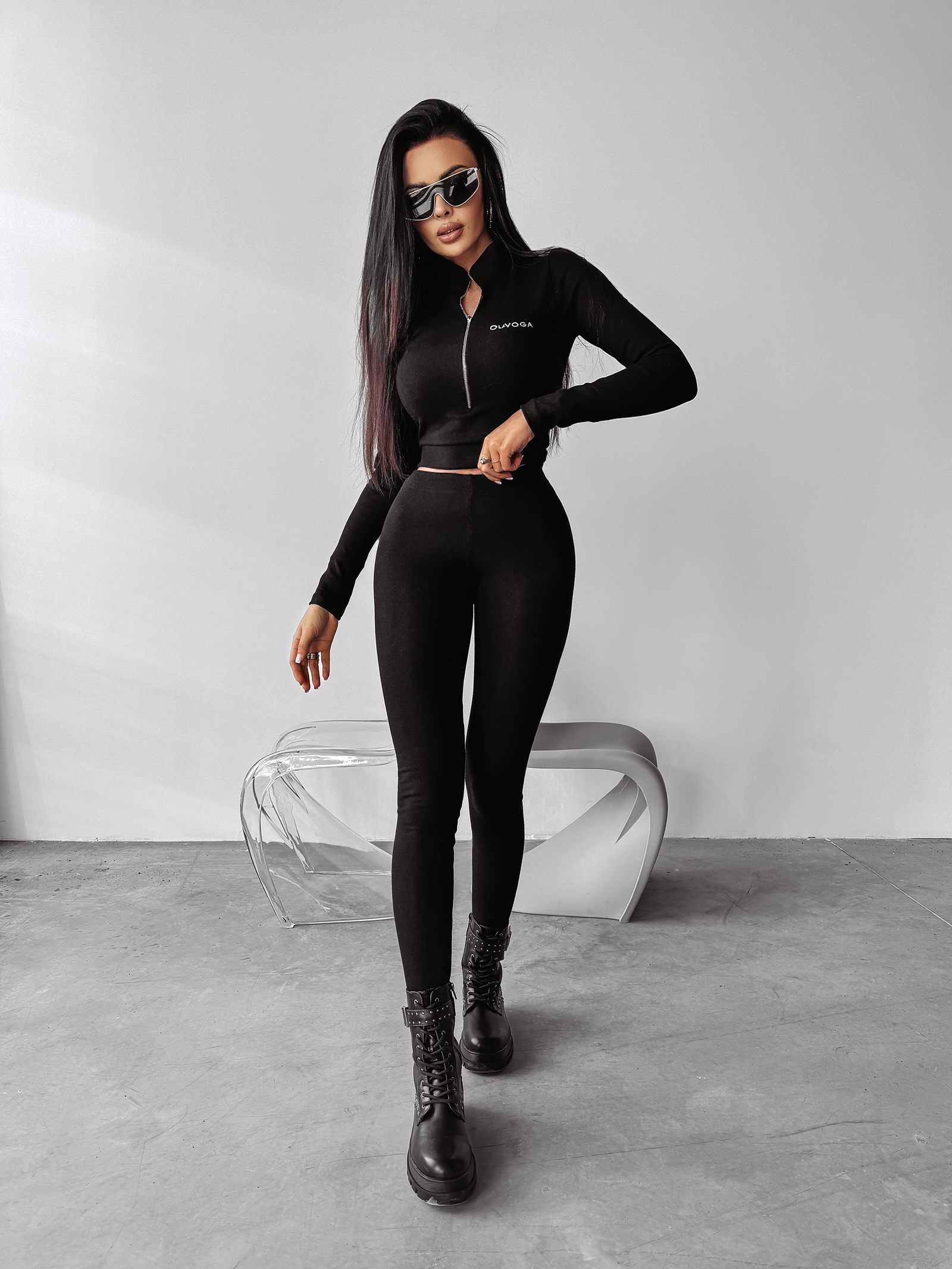 Komplet przylegający RISING OLAVOGA czarny