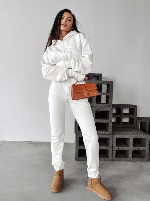 Komplet dresowy damski CALISTA OLAVOGA ecru