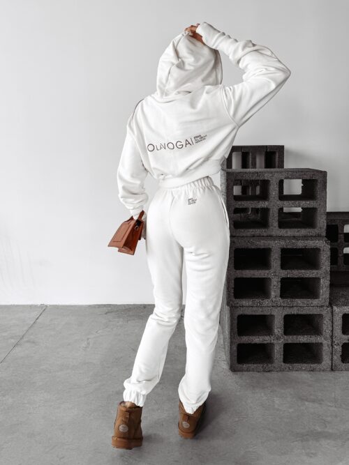 Komplet dresowy damski CALISTA OLAVOGA ecru