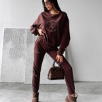 Dres damski DOWNTOWN OLAVOGA brązowy