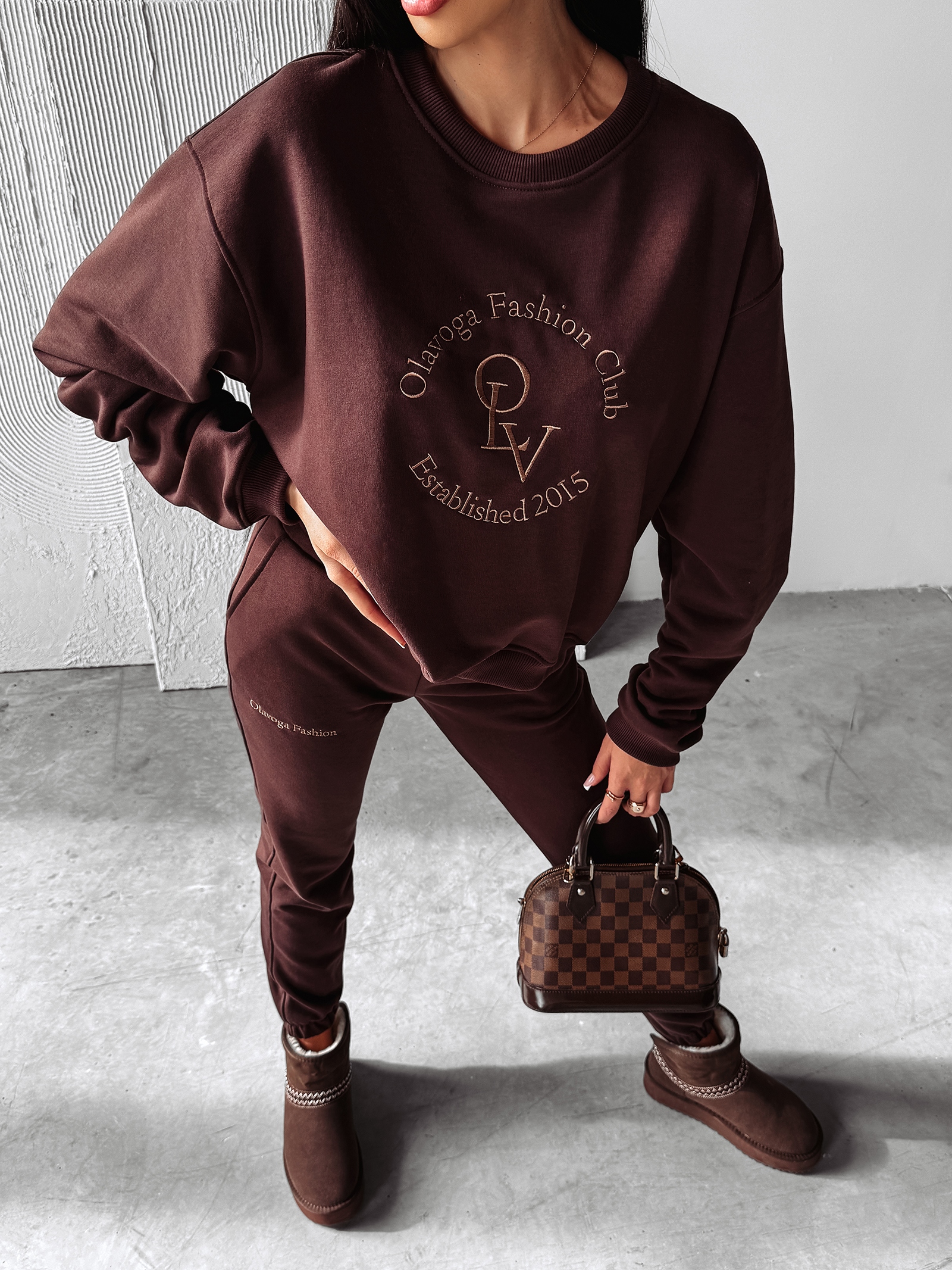 Dres damski DOWNTOWN OLAVOGA brązowy