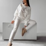 Dres damski DOWNTOWN OLAVOGA ecru