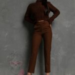 Sweter pleciony krótki Talis brązowy