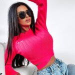 Bluzka top przylegająca Emeli Ola Voga neonowy róż