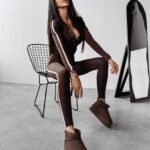 Bluzka przylegająca SUMMIT OLAVOGA brązowa