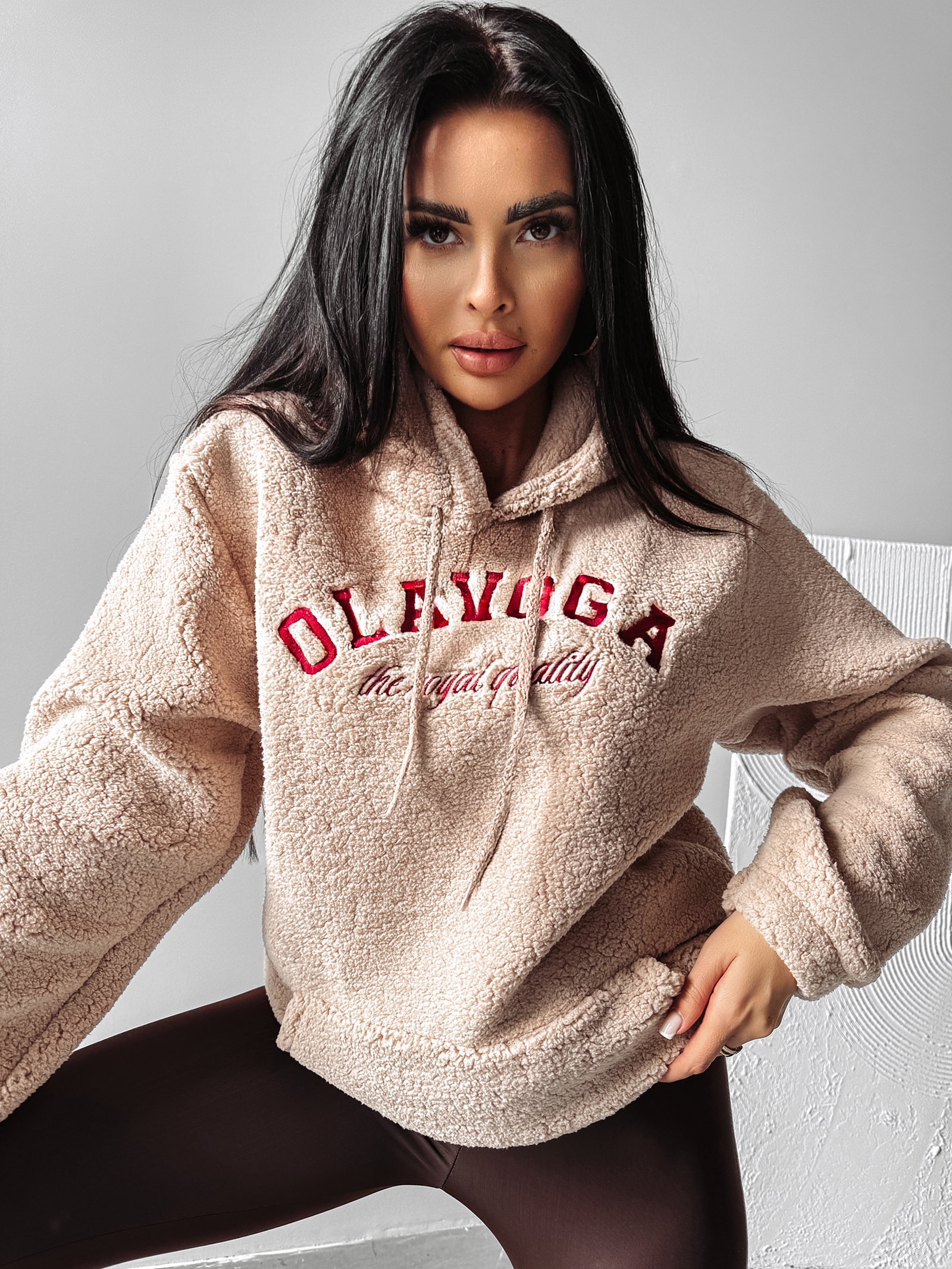 Bluza hoodie TOGADA OLAVOGA beżowa