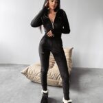 Komplet welurowy OREGON OLAVOGA czarny