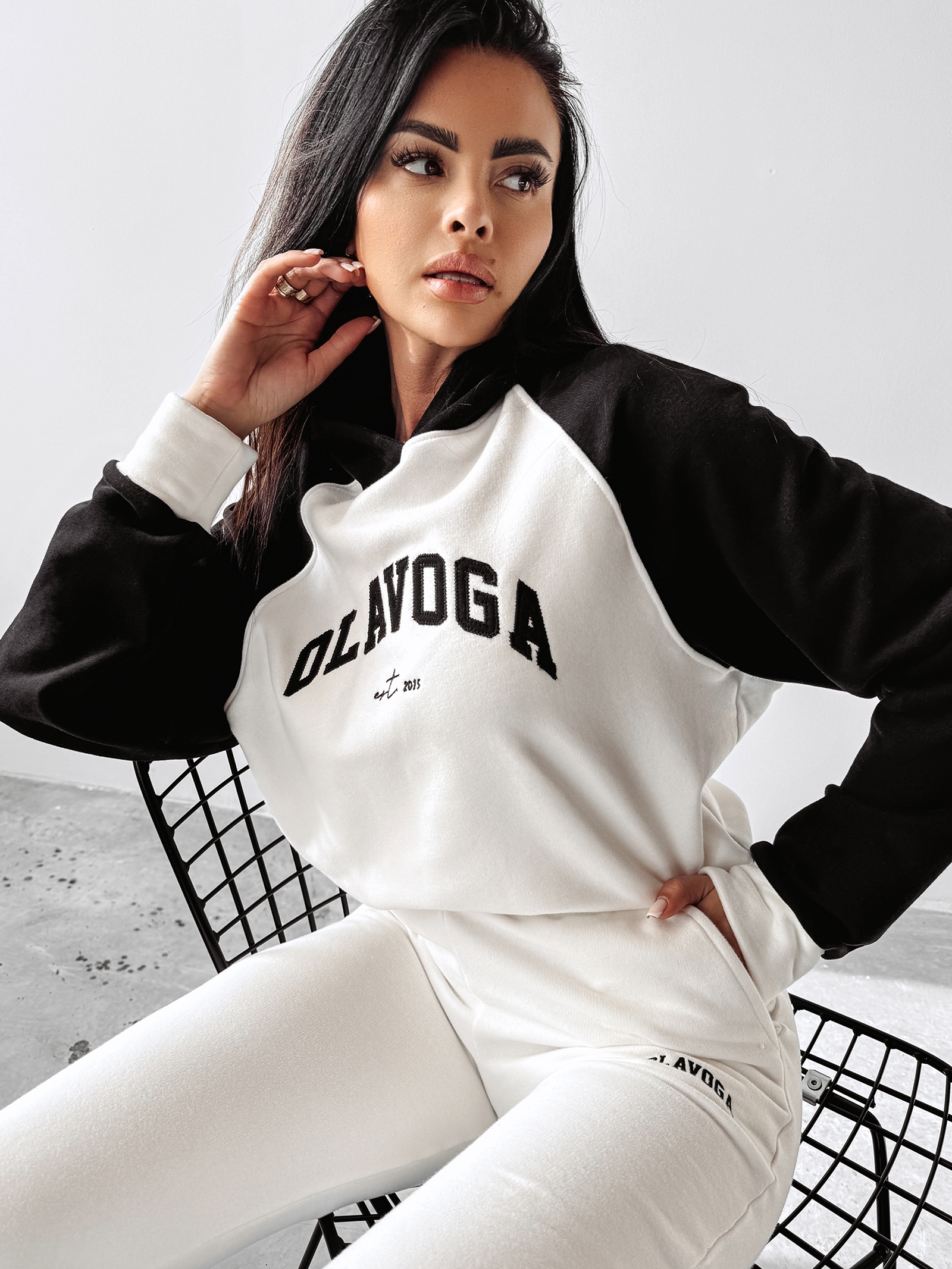 Dres damski ARIZONA OLAVOGA czarny