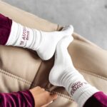 Skarpetki damskie KAVISO OLAVOGA ecru-bordo