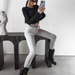 Top dopasowany Emeli Ola Voga czarny