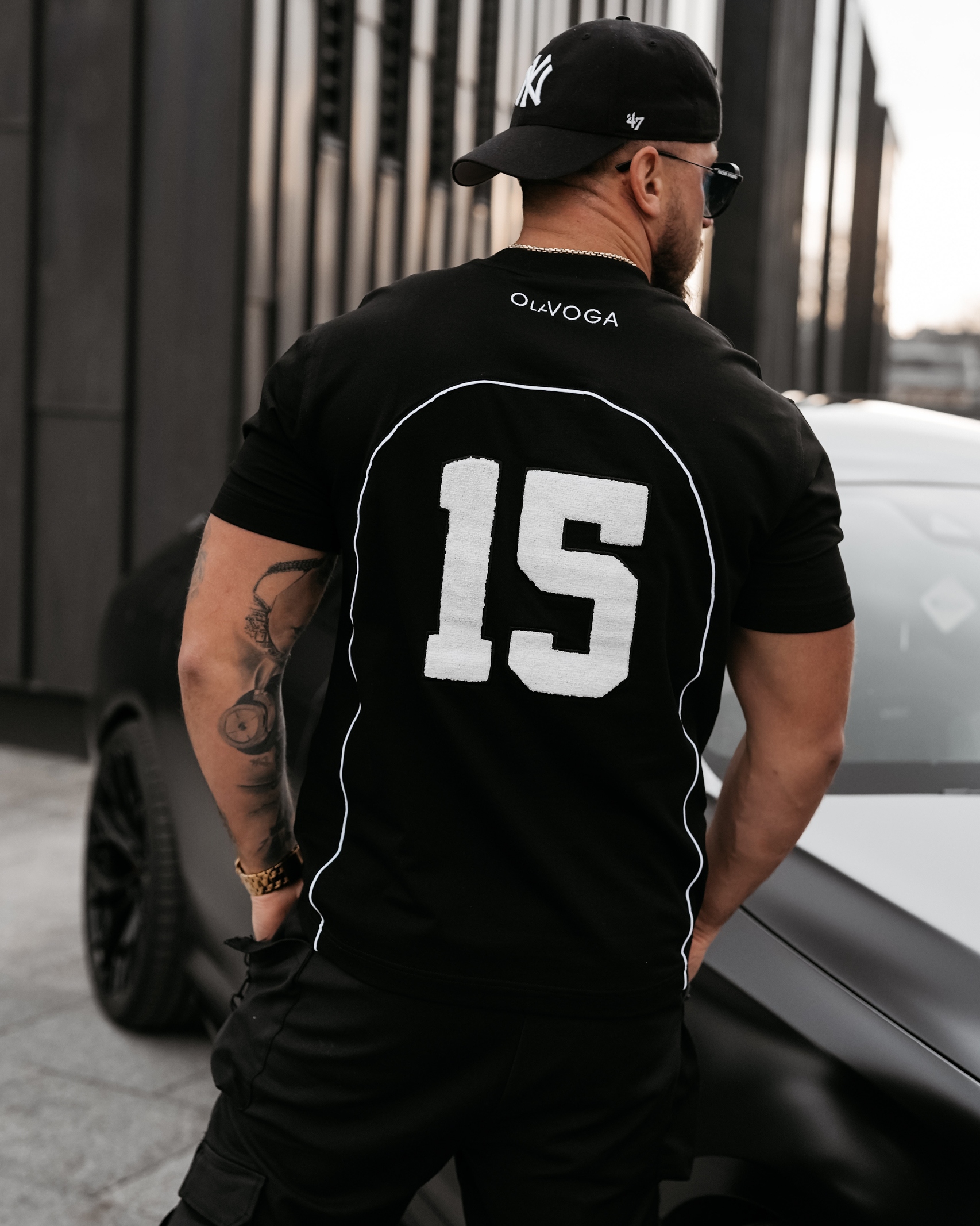 T-shirt męski z lampasami GORDON OLAVOGA czarny