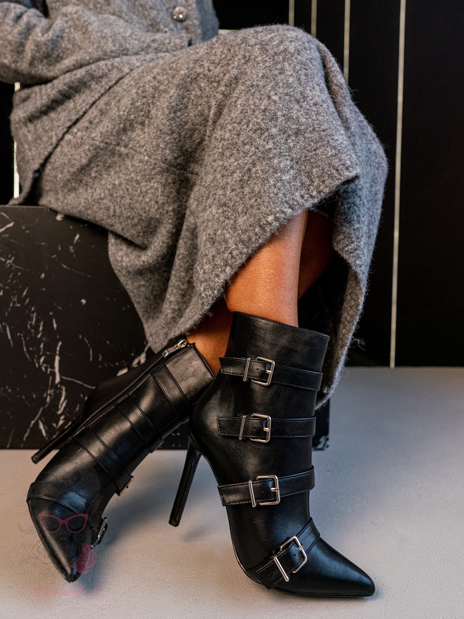 Botki na szpilce Madam Jotur czarne