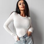 Bluzka przylegająca MOHI OLAVOGA ecru