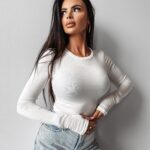 Bluzka przylegająca MOHI OLAVOGA ecru