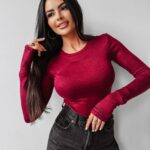 Bluzka przylegająca MOHI OLAVOGA bordowa