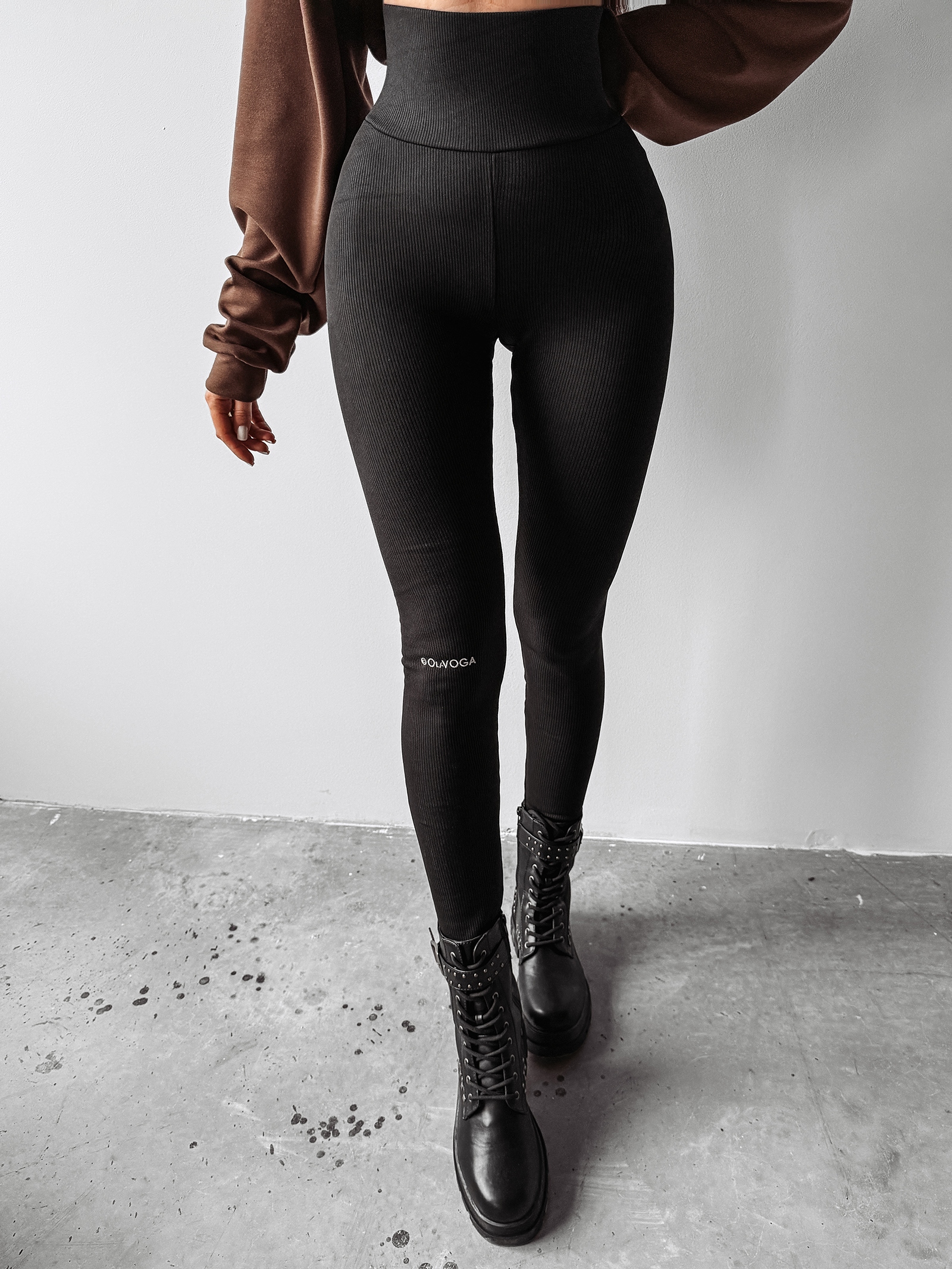 Legginsy ocieplane MANGES OLAVOGA czarne