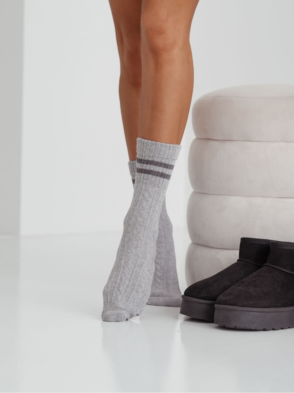 Skarpetki plecione w warkocz szare