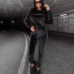 Komplet dres welurowy damski DRESSY OLAVOGA czarny