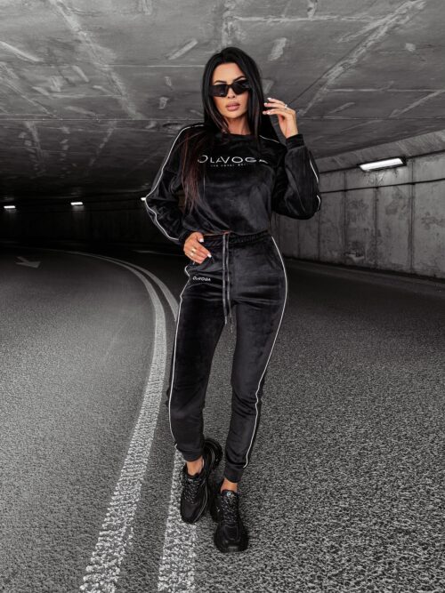 Komplet dres welurowy damski DRESSY OLAVOGA czarny