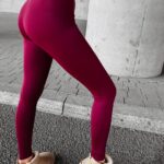 PRZEDSPRZEDAŻ Legginsy modelujące RISA OLAVOGA bordowe